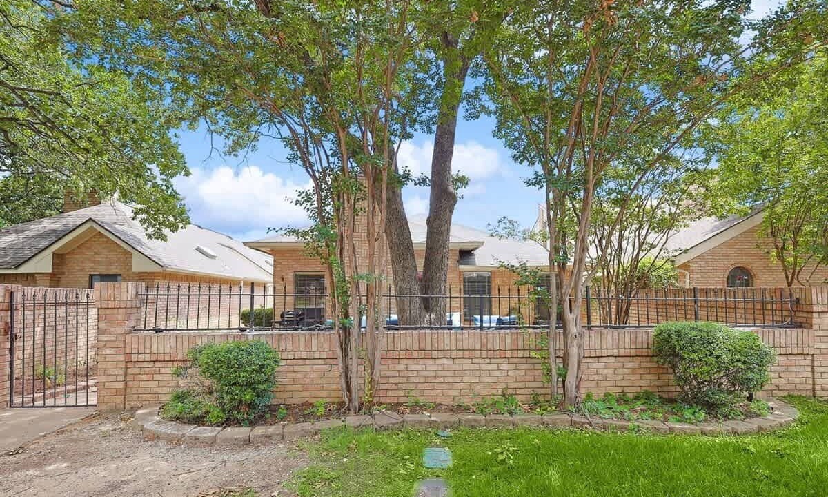 Photo of Outdoor in South Arlington