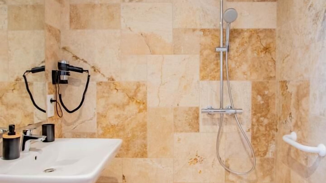 Photo of Bathroom in Iguerande