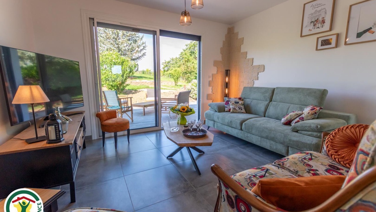 Photo of Livingroom in Troissy