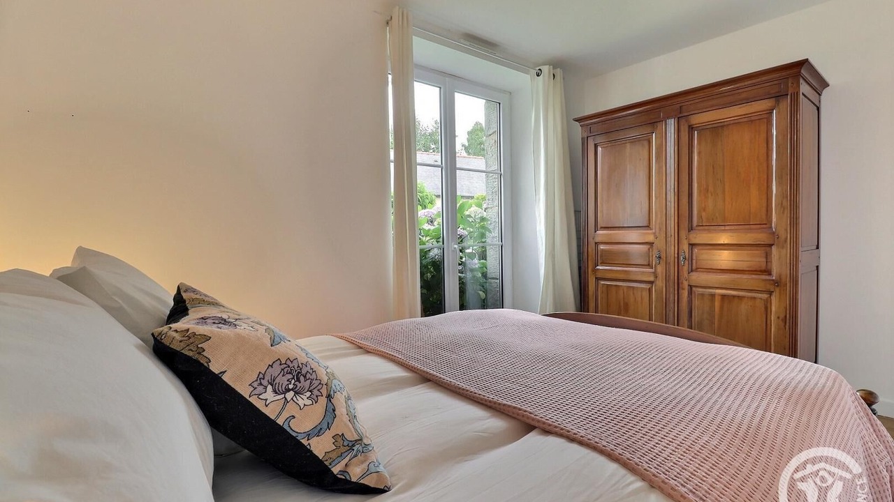 Photo of Bedroom in Feins