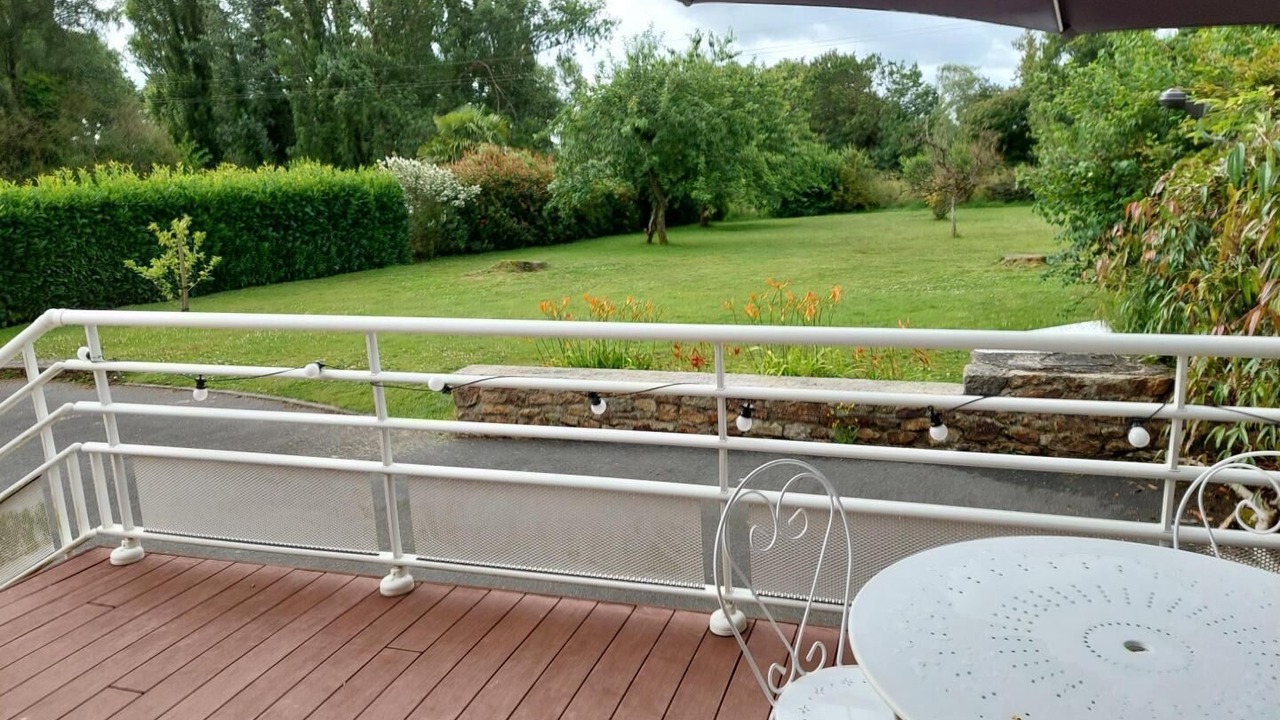 Photo of Outdoor in Feins