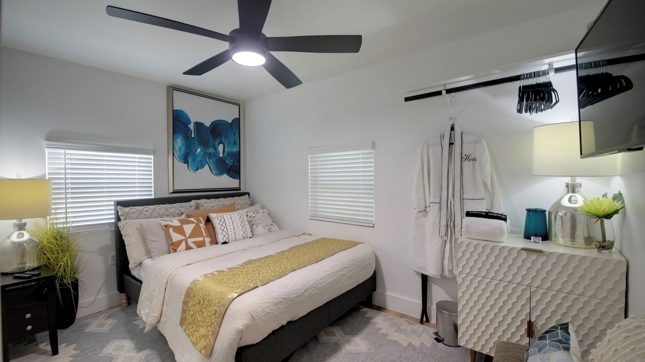 Photo of Bedroom in Dawson