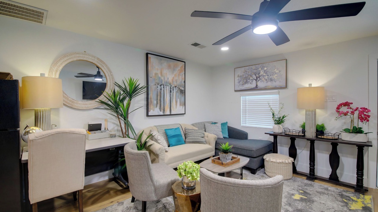 Photo of Livingroom in Dawson
