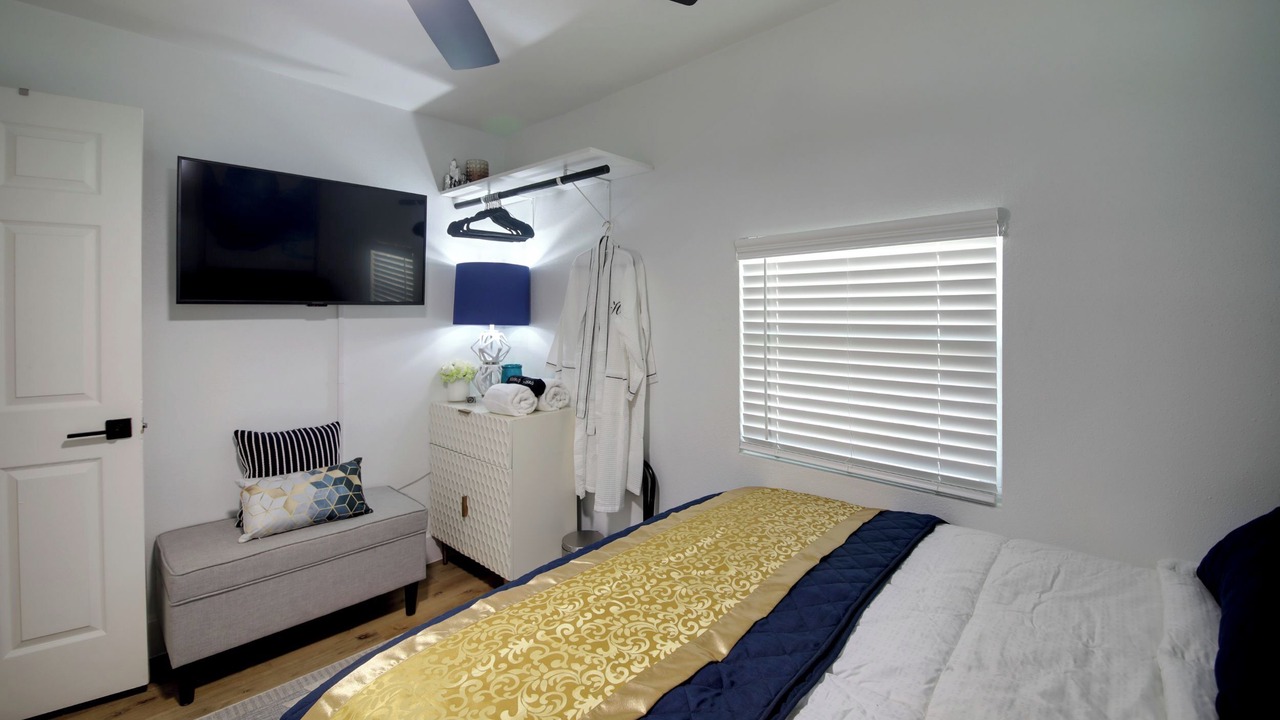 Photo of Bedroom in Dawson