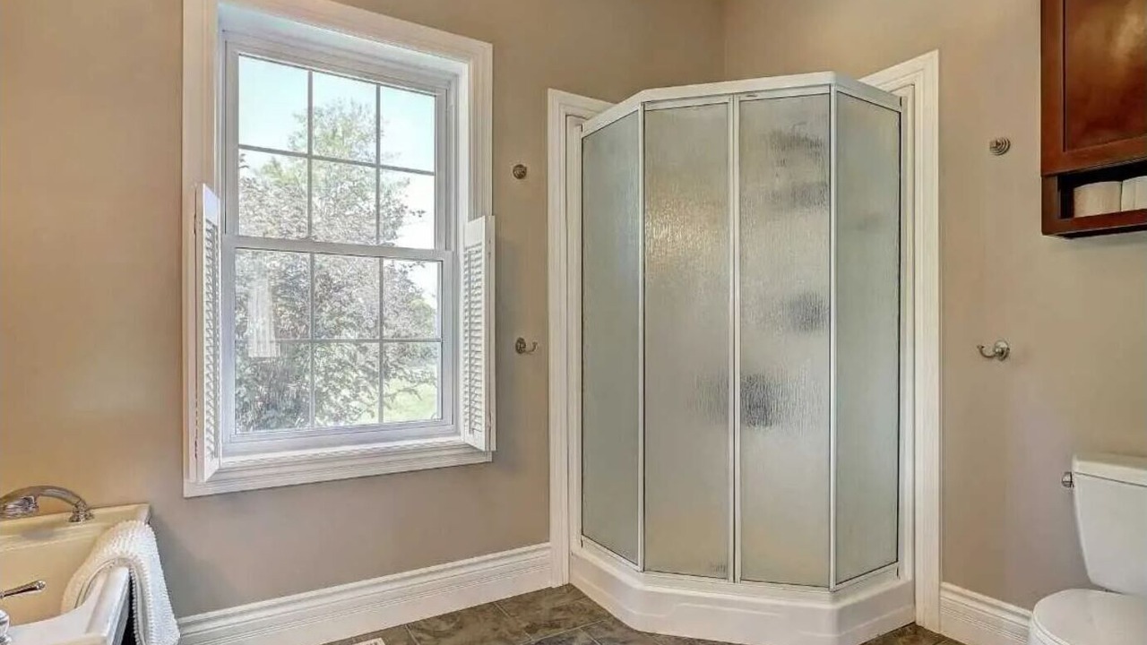 Photo of Bathroom in Colborne