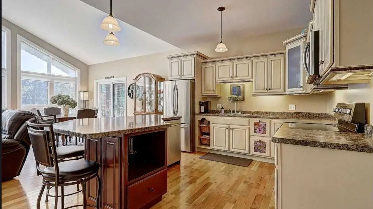 Photo of Kitchen in Colborne