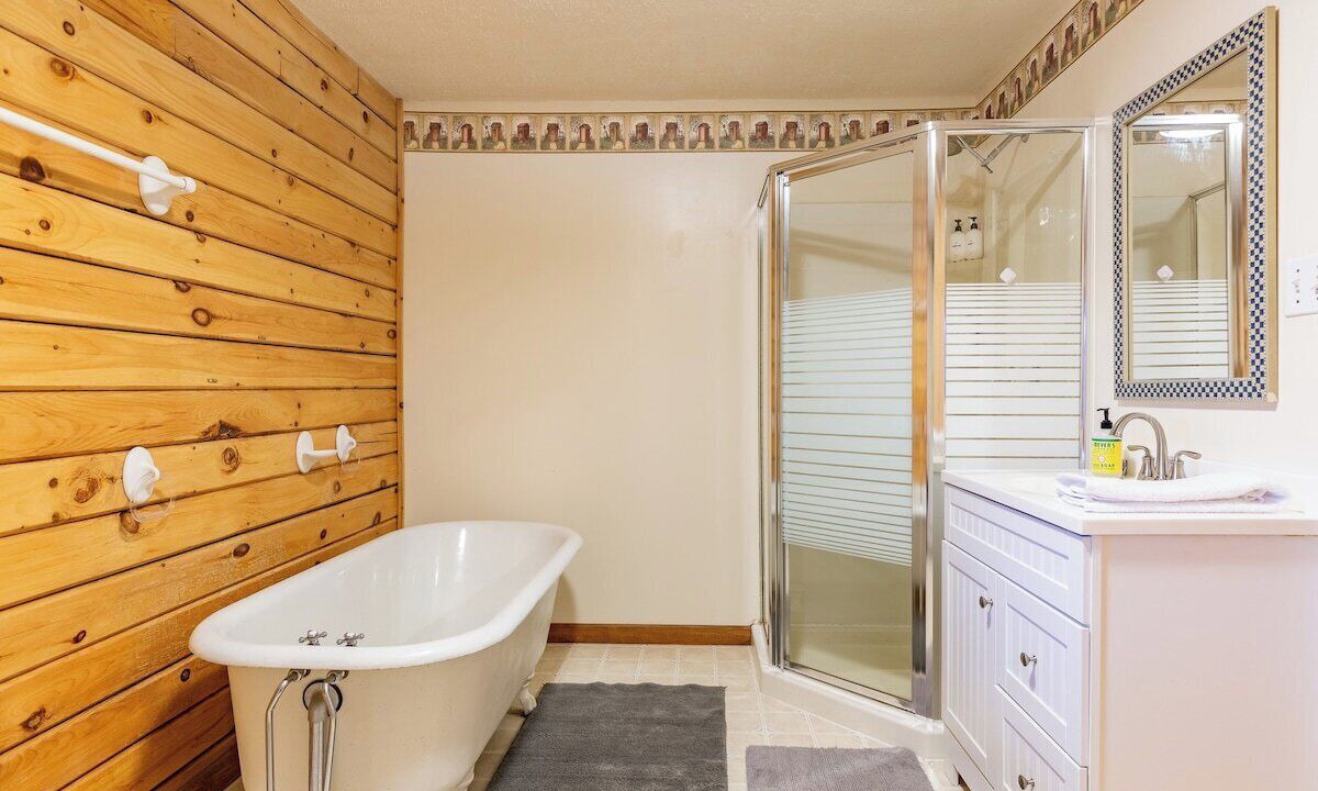 Photo of Bathroom in Wellsboro