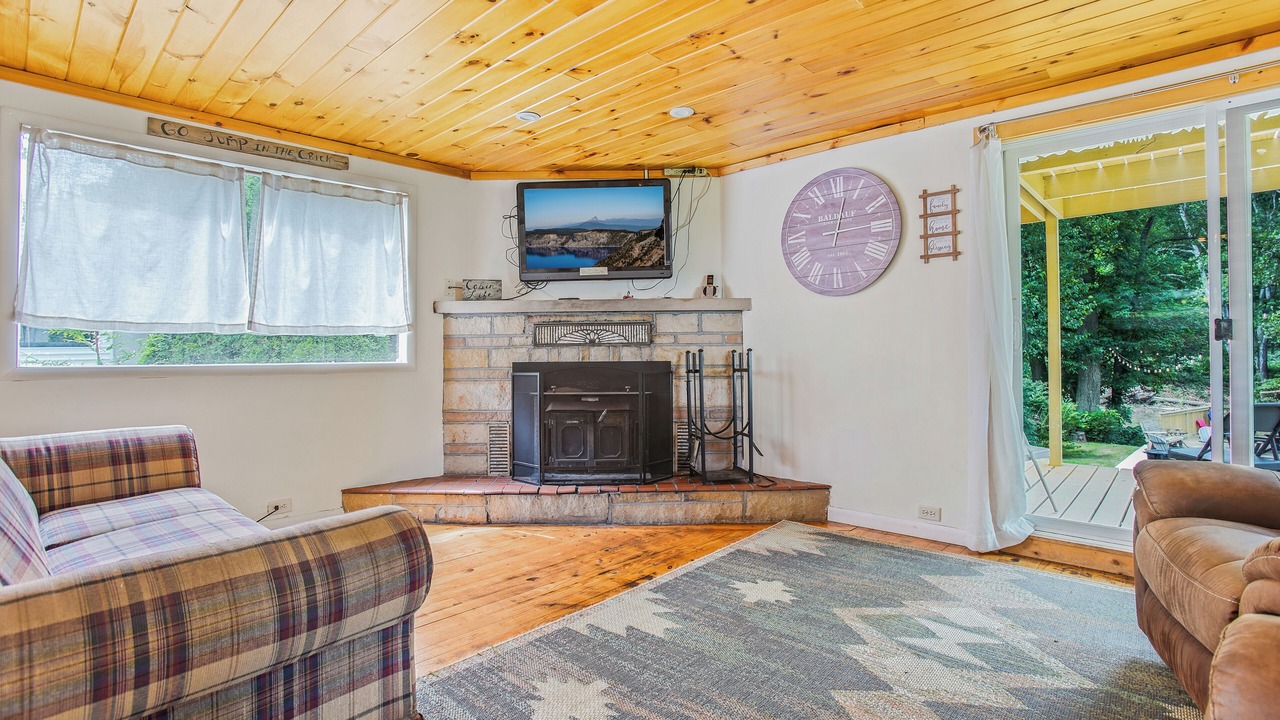 Photo of Livingroom in Jersey Shore