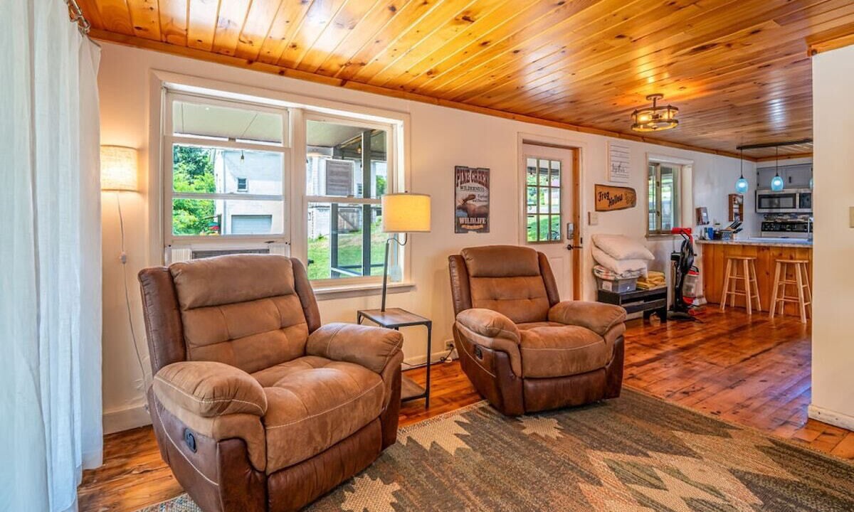 Photo of Others in Jersey Shore