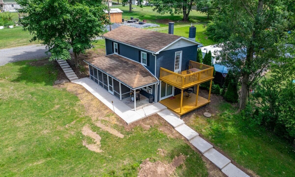 Photo of Others in Jersey Shore