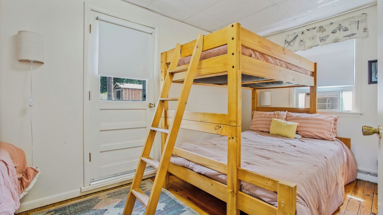 Photo of Others in Jersey Shore