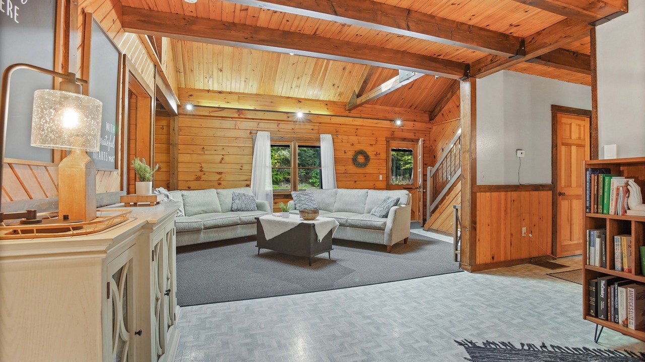 Photo of Bedroom in Tylersville