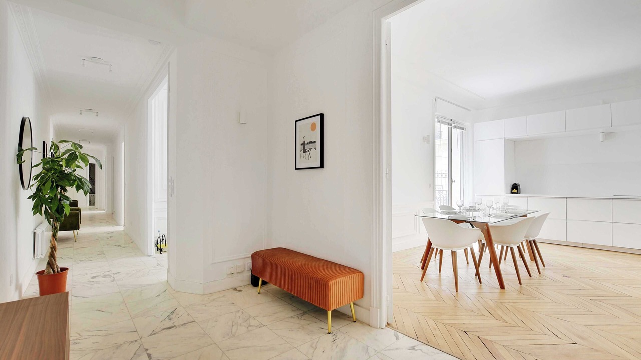 Photo of Others in Porte-Dauphine