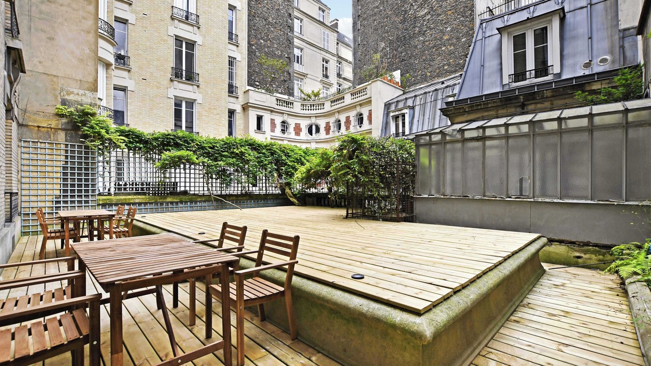 Photo of Outdoor in Porte-Dauphine
