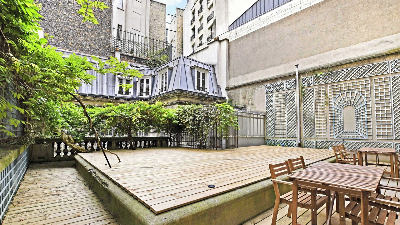 Photo of Outdoor in Porte-Dauphine