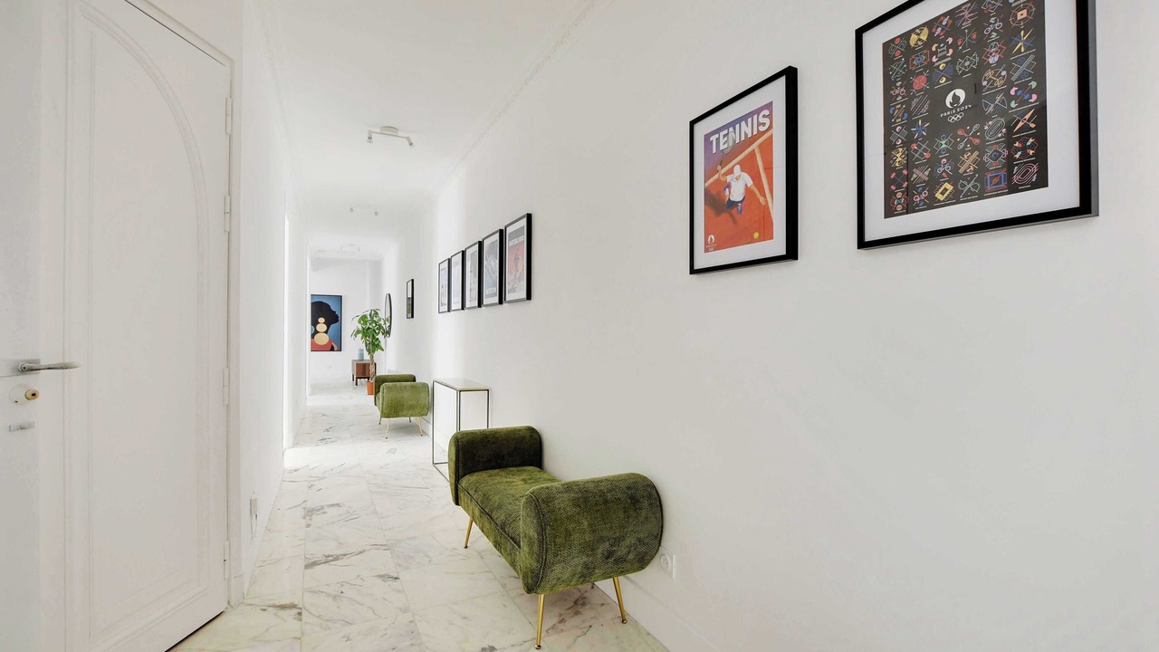 Photo of Others in Porte-Dauphine