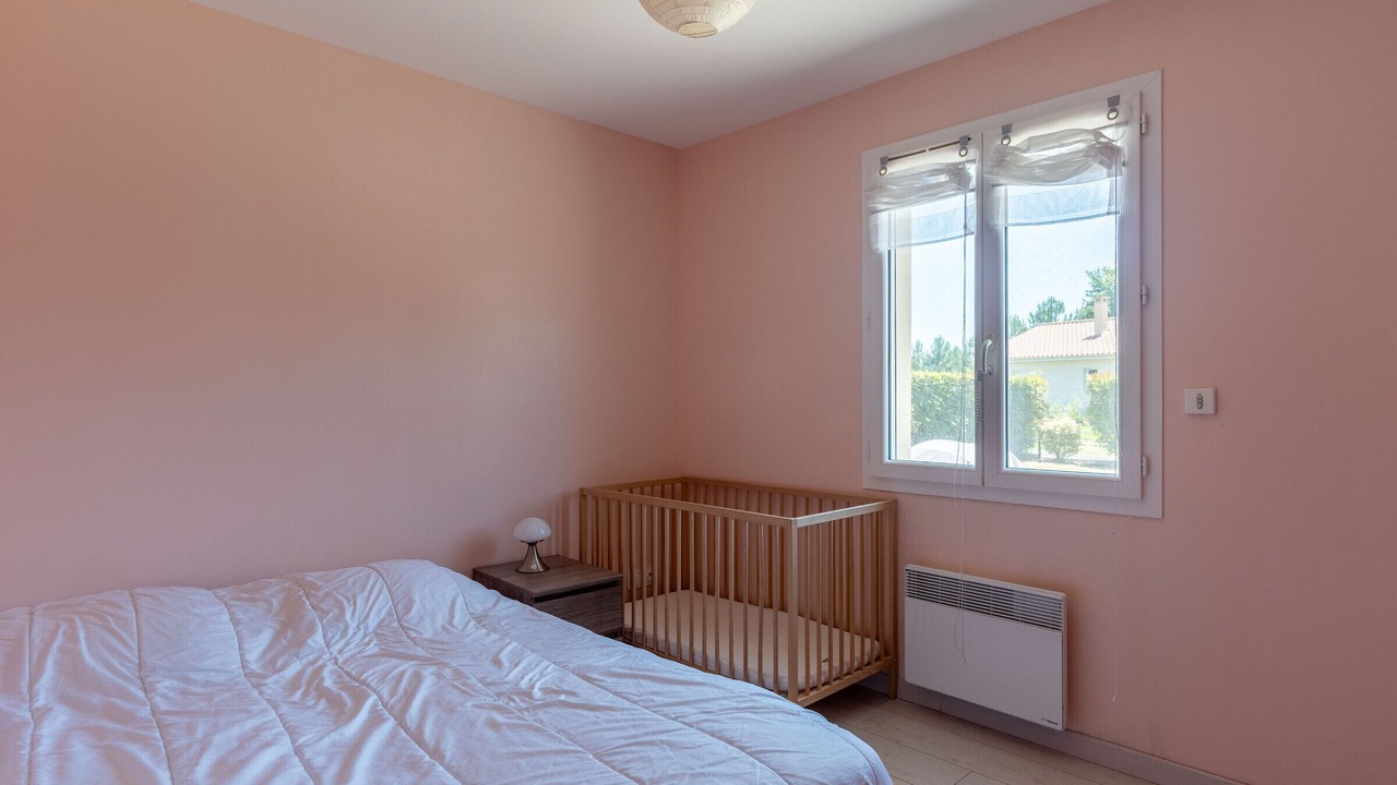 Photo of Bedroom in Gastes