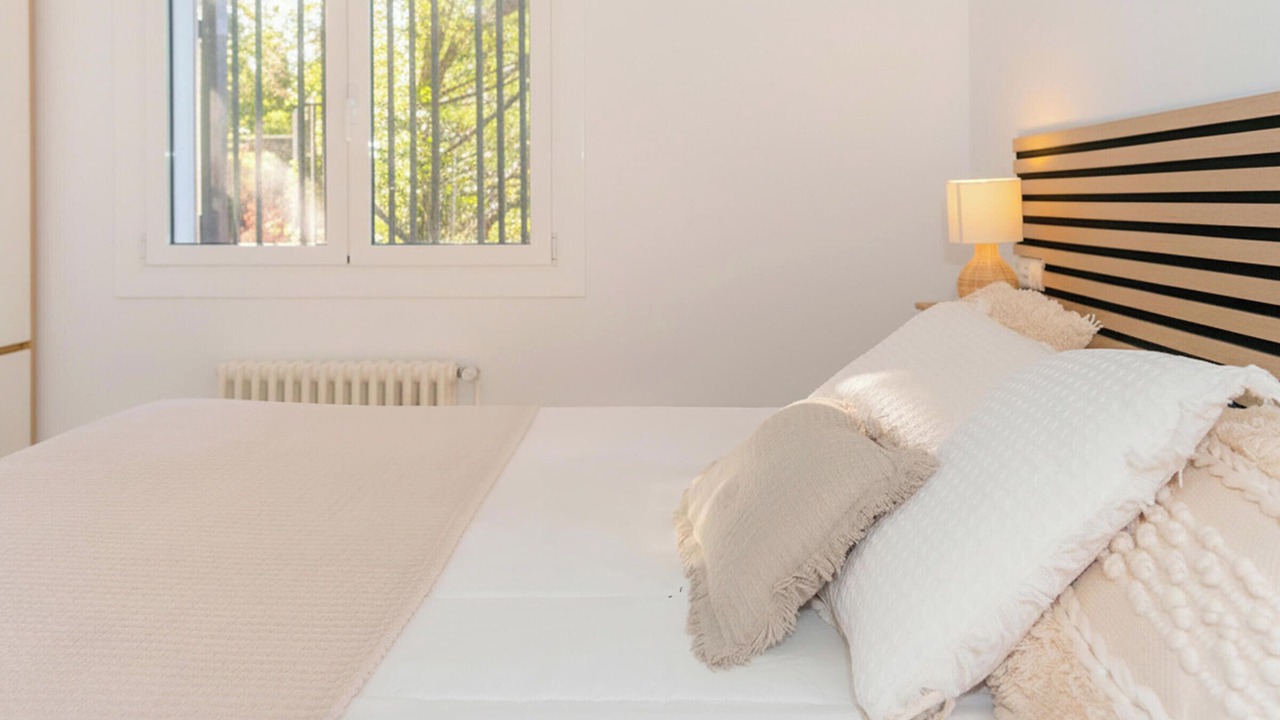 Photo of Bedroom in Vall-Llobrega