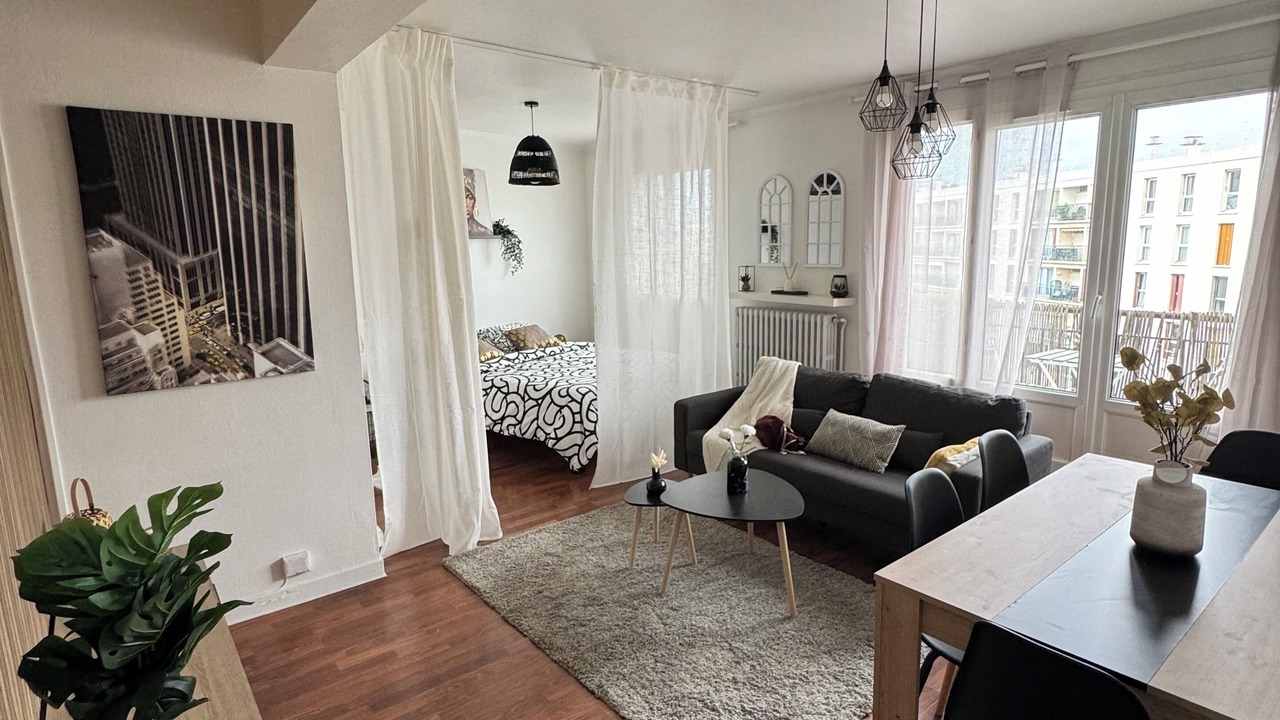Photo of Livingroom in Antony