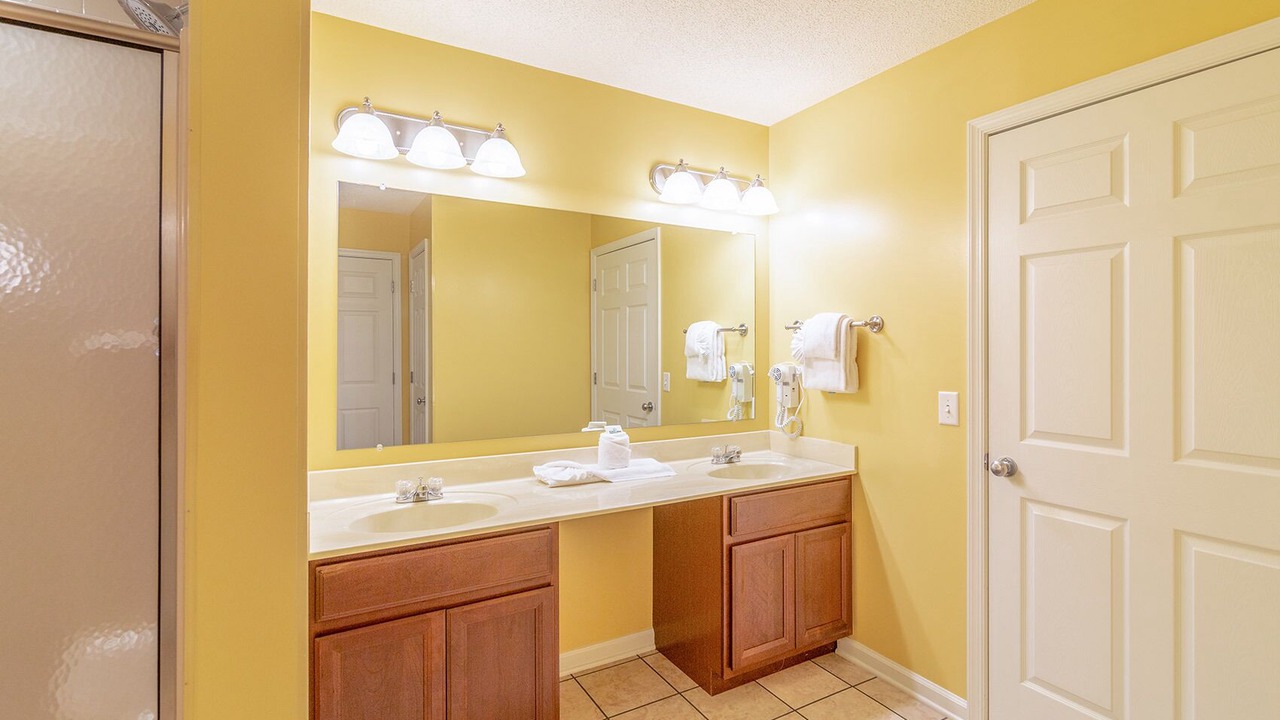 Photo of Bathroom in McGaheysville