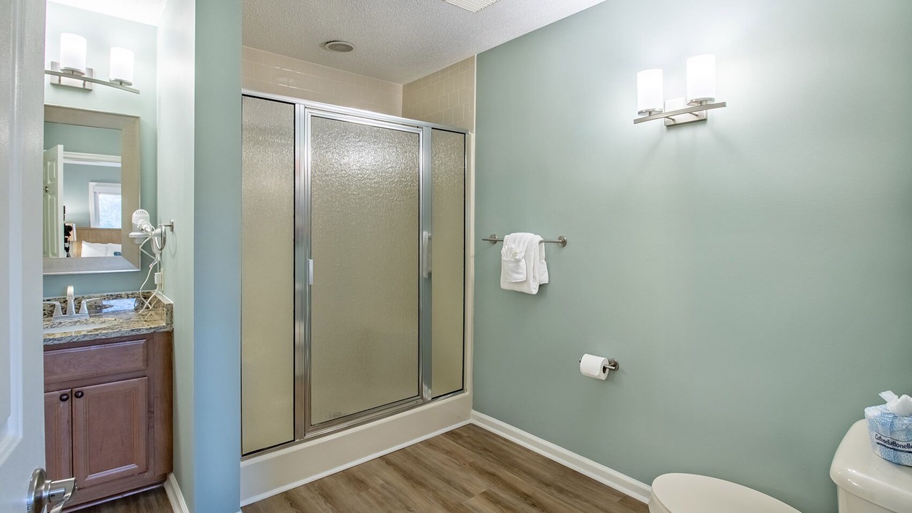 Photo of Bathroom in McGaheysville