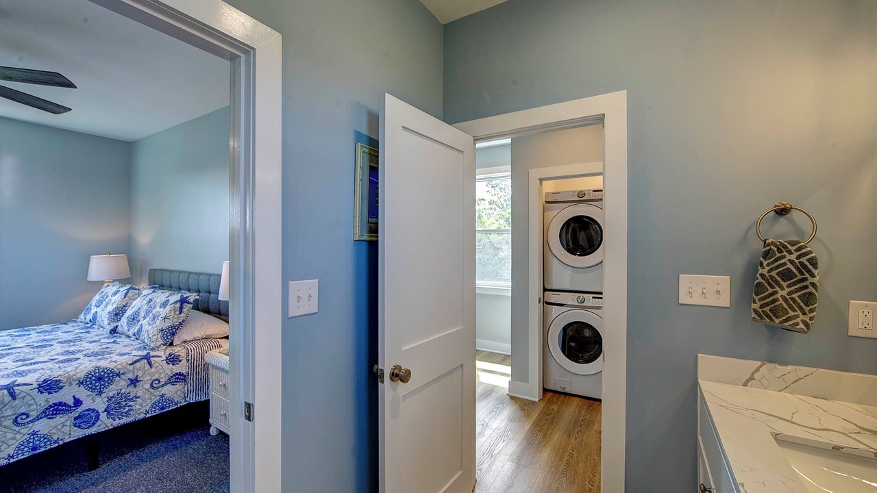 Photo of Bedroom in Sunset Village