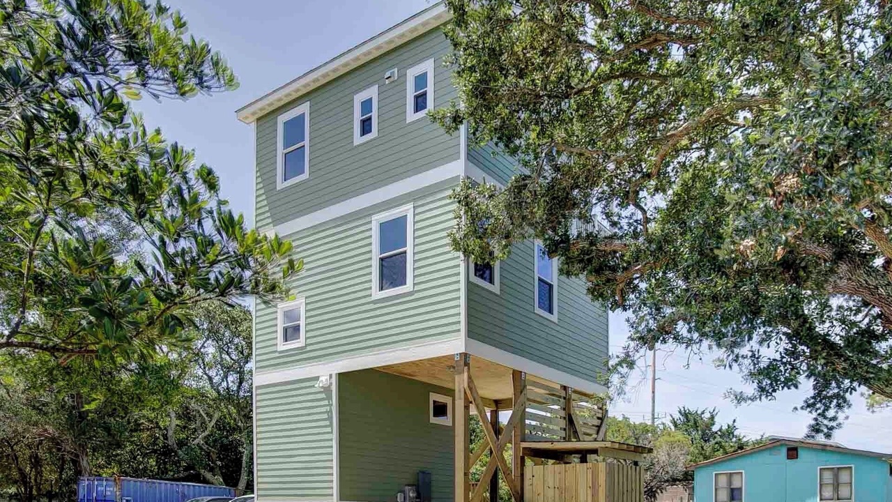 Photo of Outdoor in Sunset Village