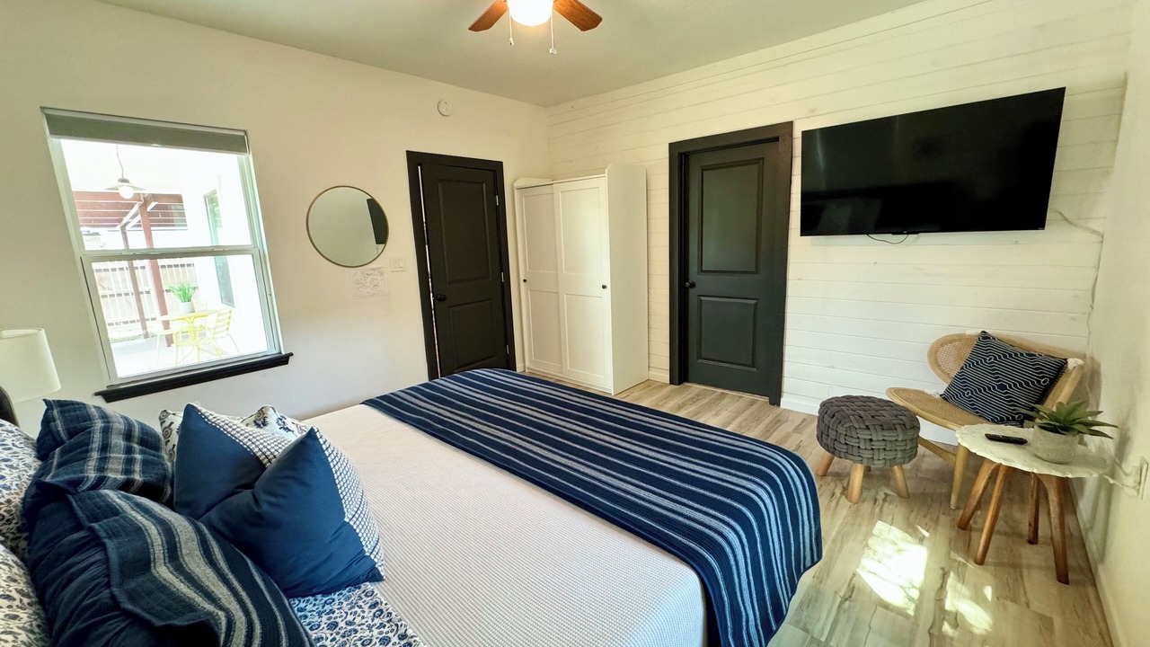Photo of Bedroom in East Riverside
