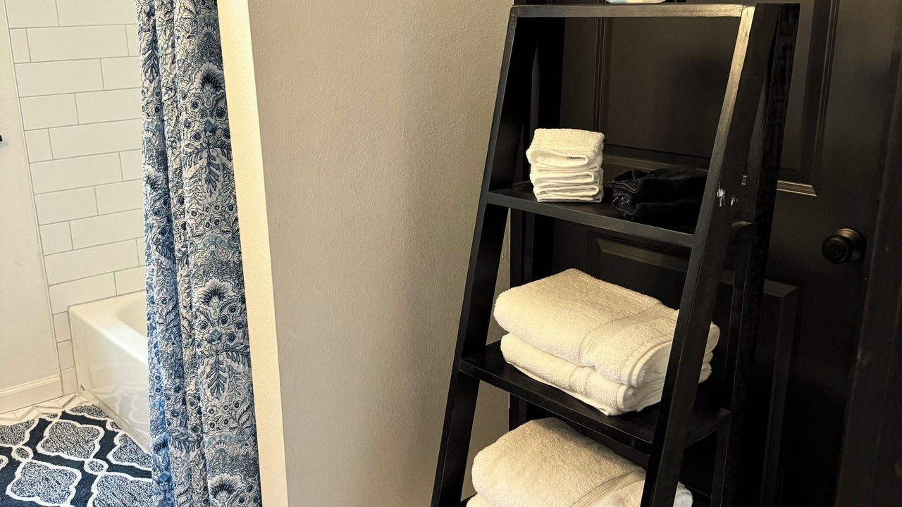 Photo of Bathroom in East Riverside