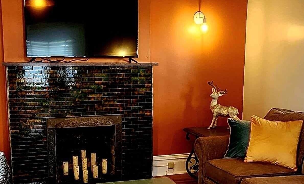 Photo of Livingroom in Jefferson City