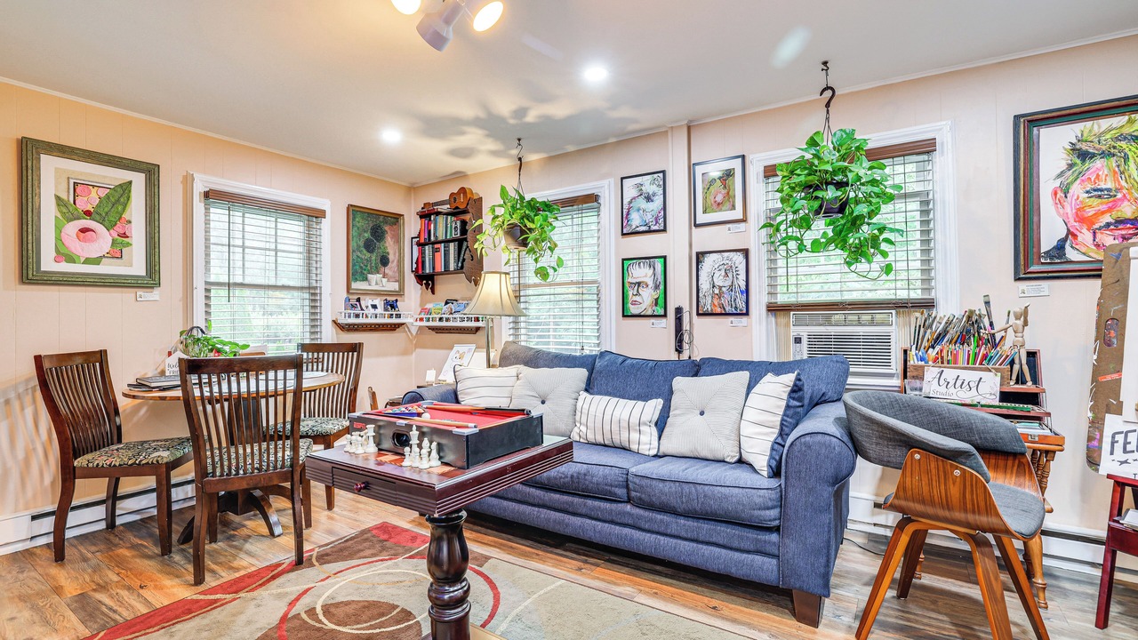 Photo of Others in Scotrun