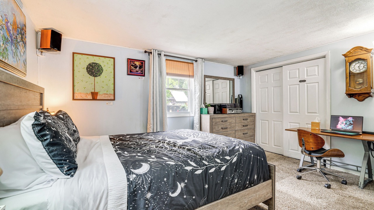 Photo of Bedroom in Scotrun