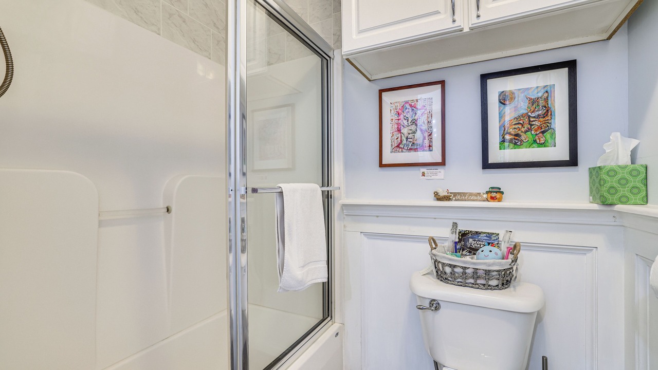 Photo of Bathroom in Scotrun