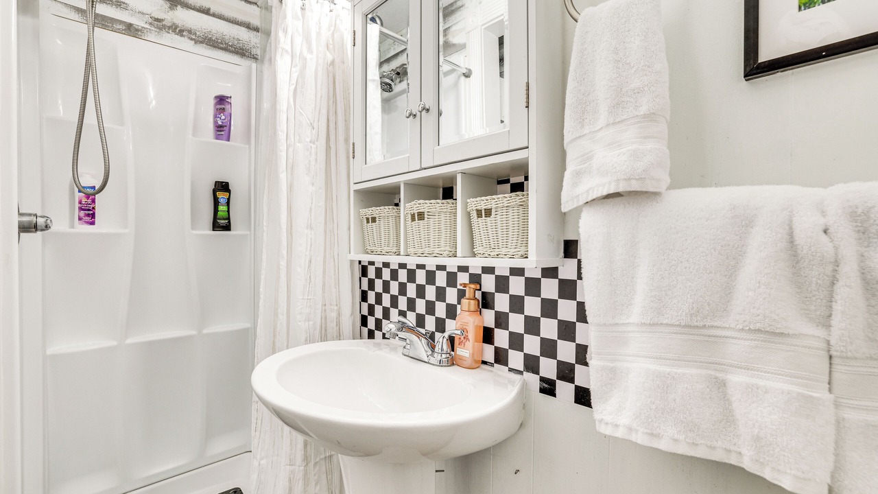 Photo of Bathroom in Scotrun