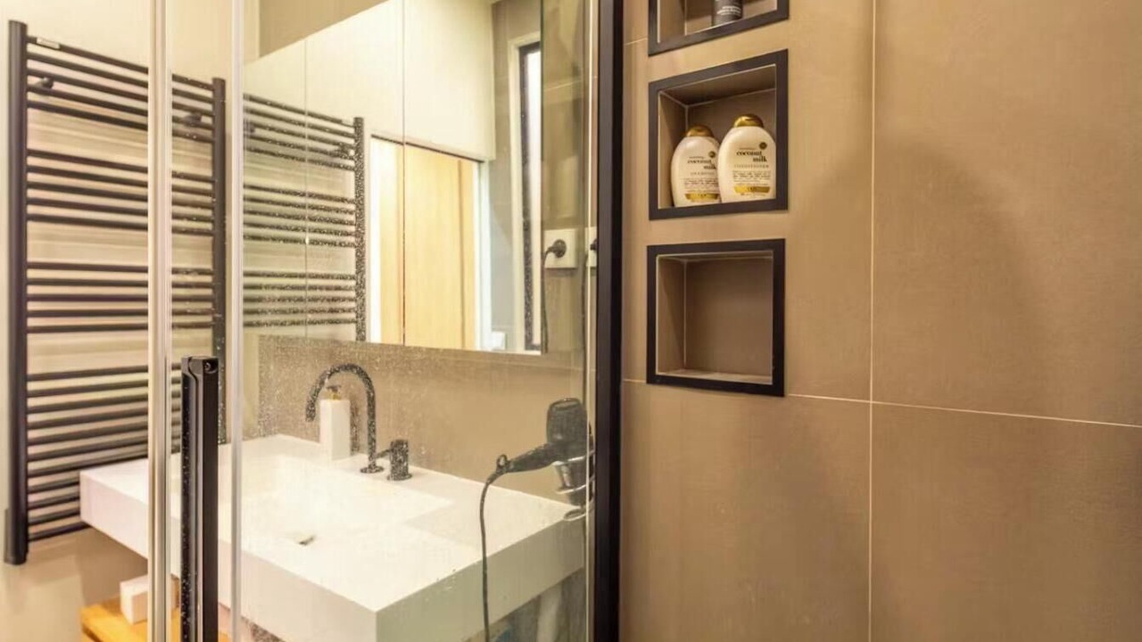 Photo of Bathroom in Clignancourt