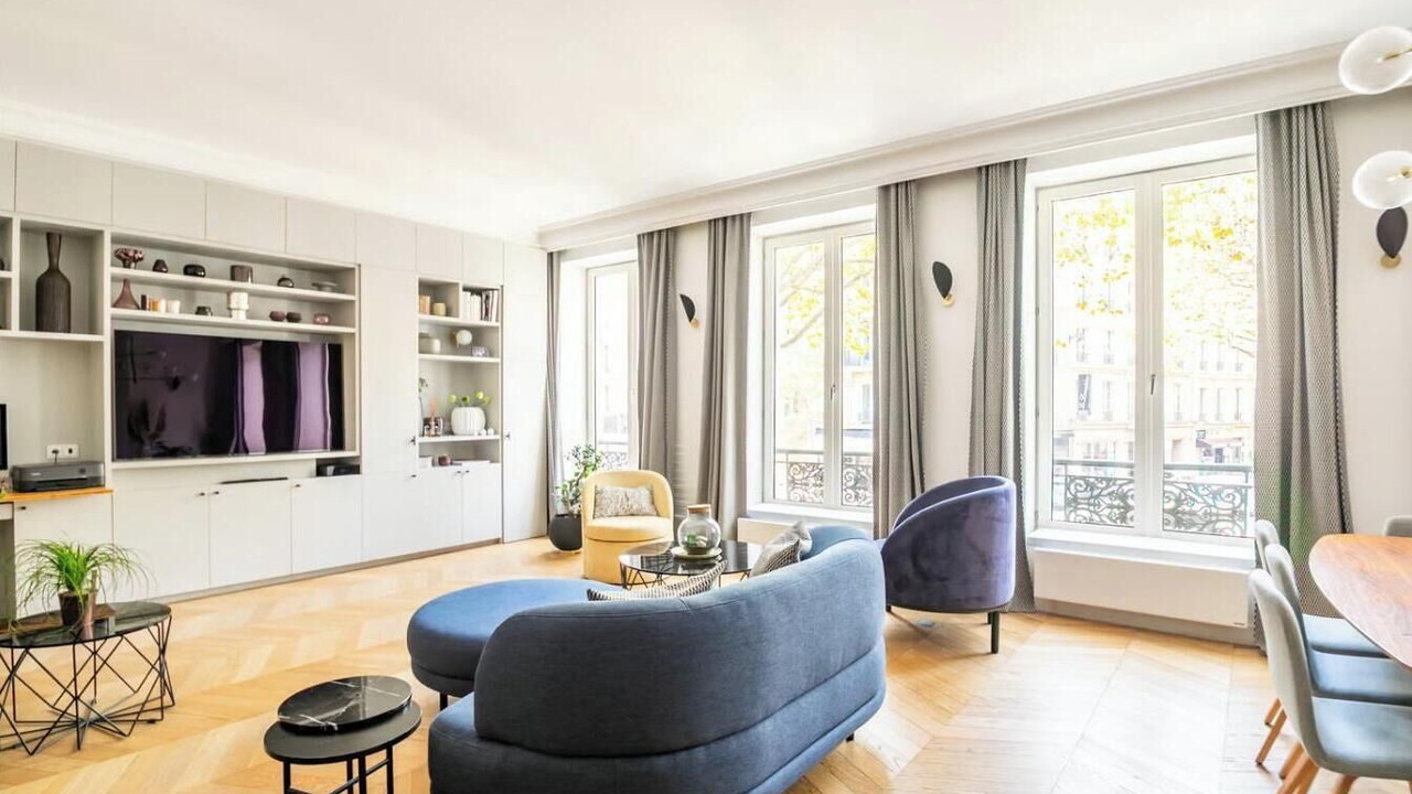 Photo of Livingroom in Clignancourt