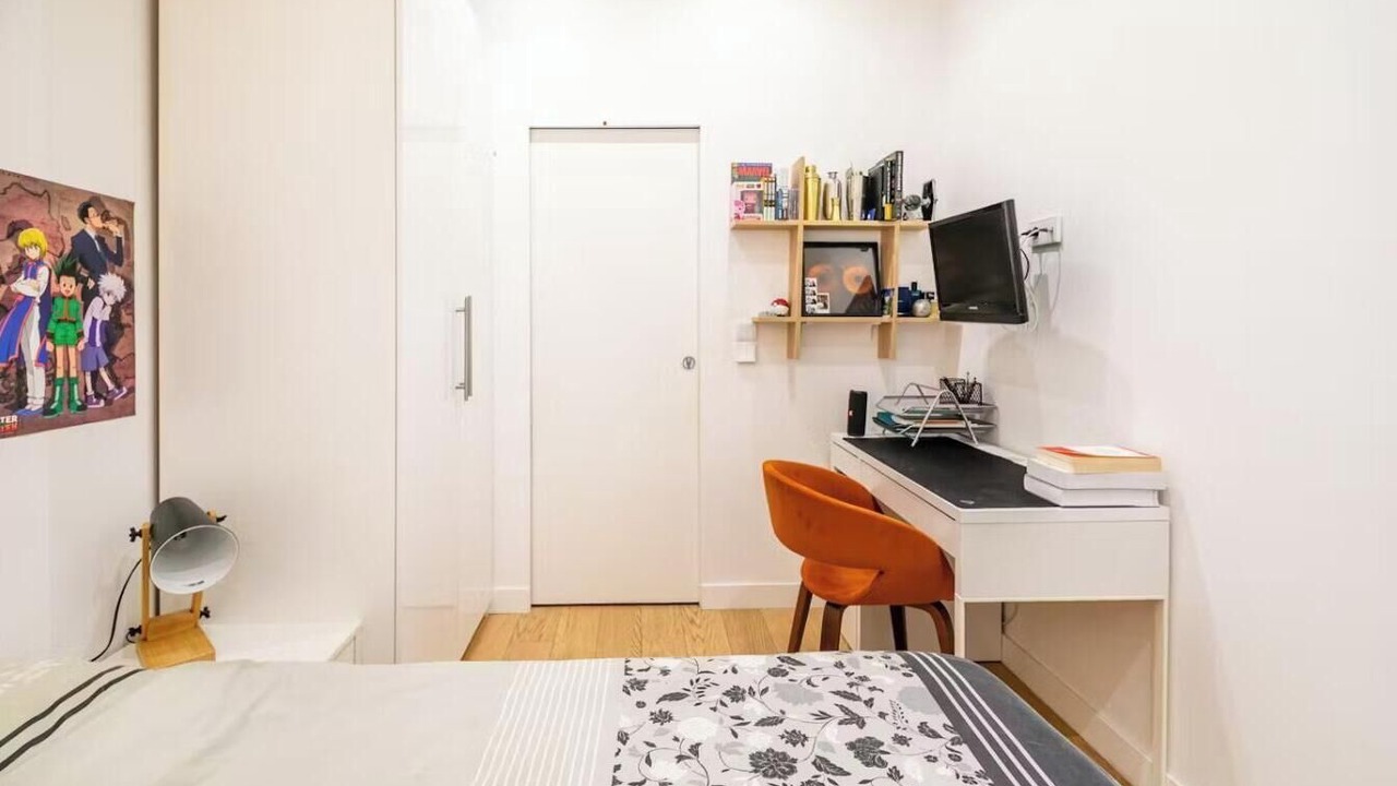 Photo of Bedroom in Clignancourt