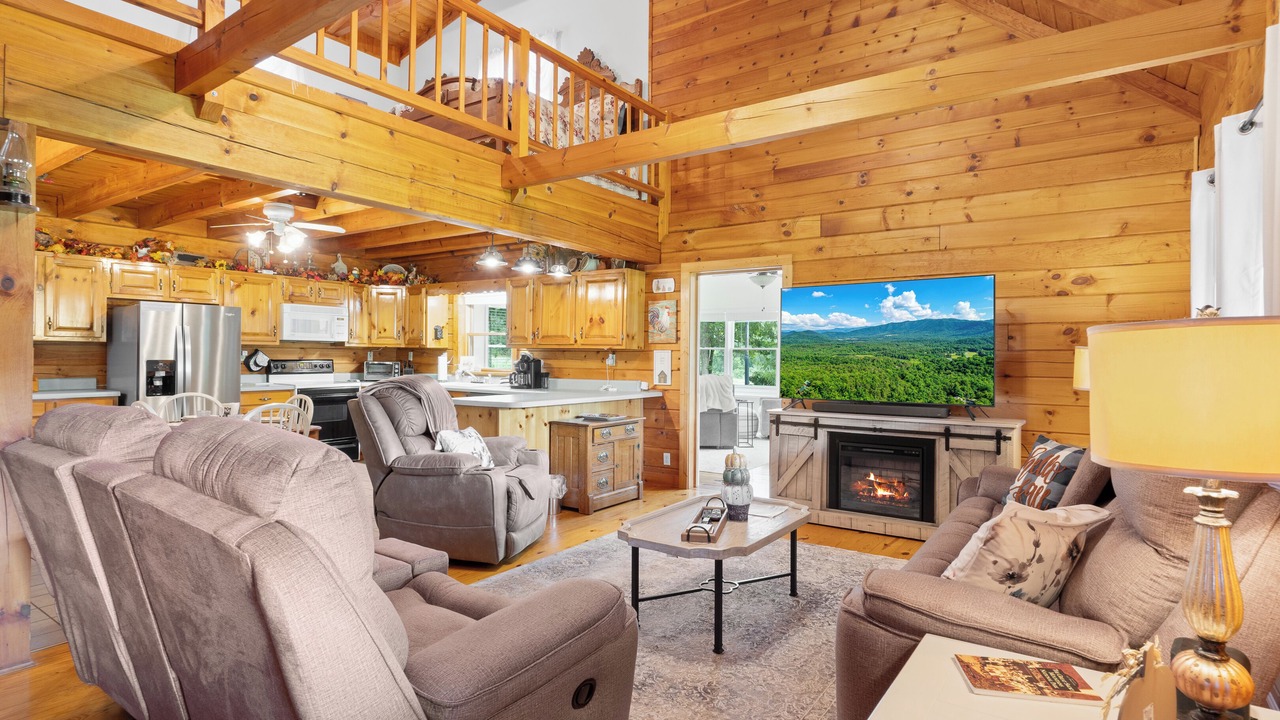 Photo of Livingroom in Mount Vernon
