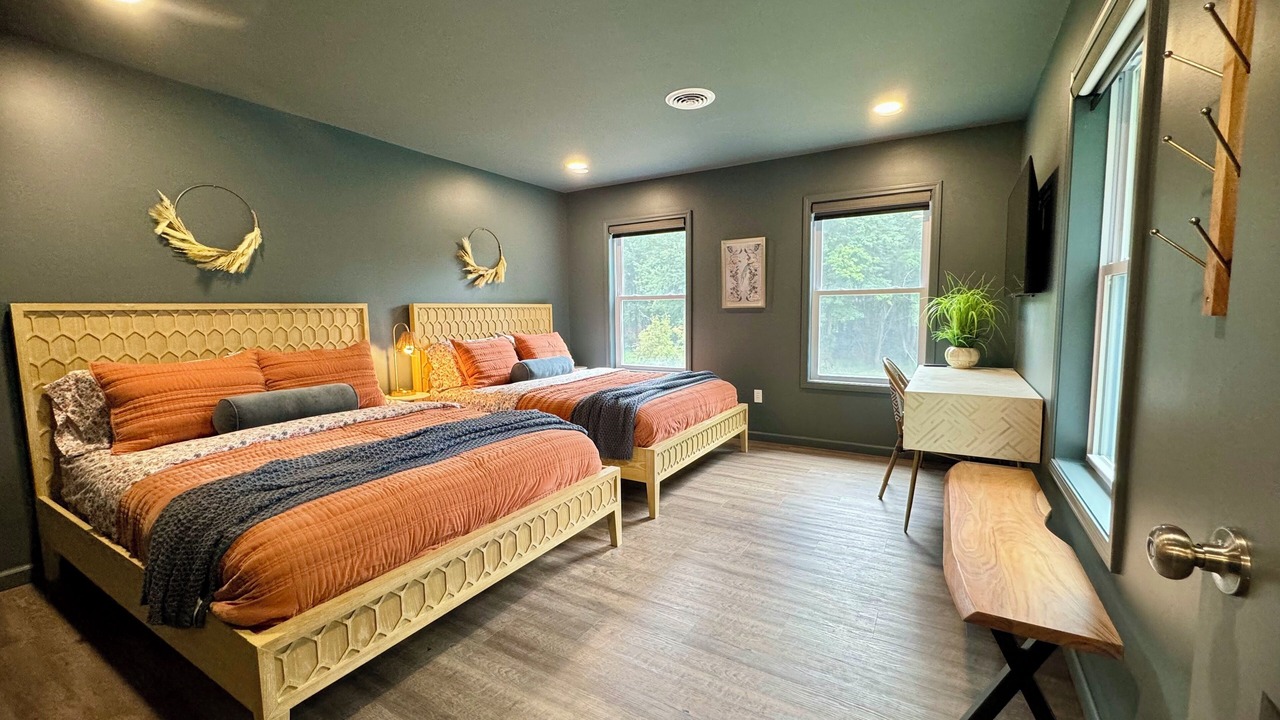 Photo of Bedroom in Crittenden