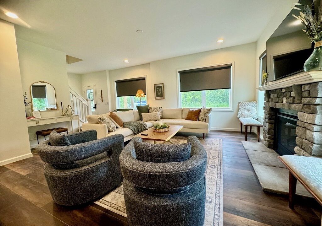 Photo of Livingroom in Crittenden