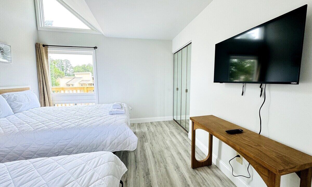 Photo of Bedroom in Little River