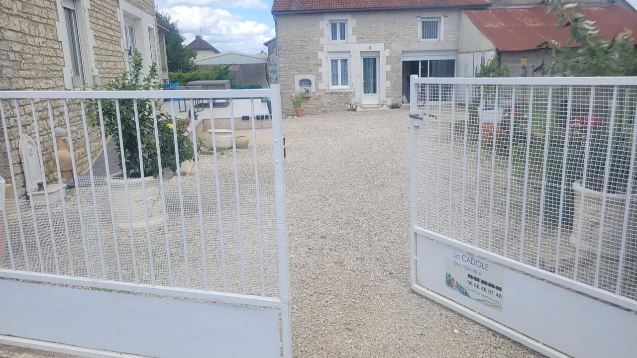 Photo of Outdoor in Fontaine