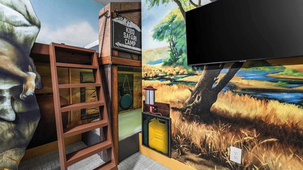Photo of Bedroom in Florida Center