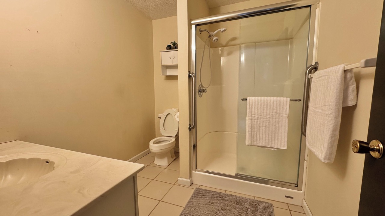 Photo of Bathroom in Murphysboro