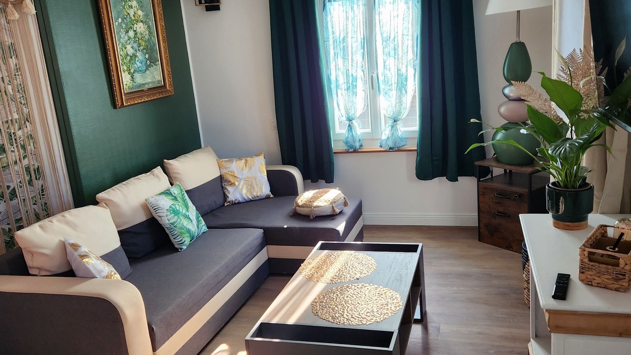 Photo of Livingroom in Froidfond