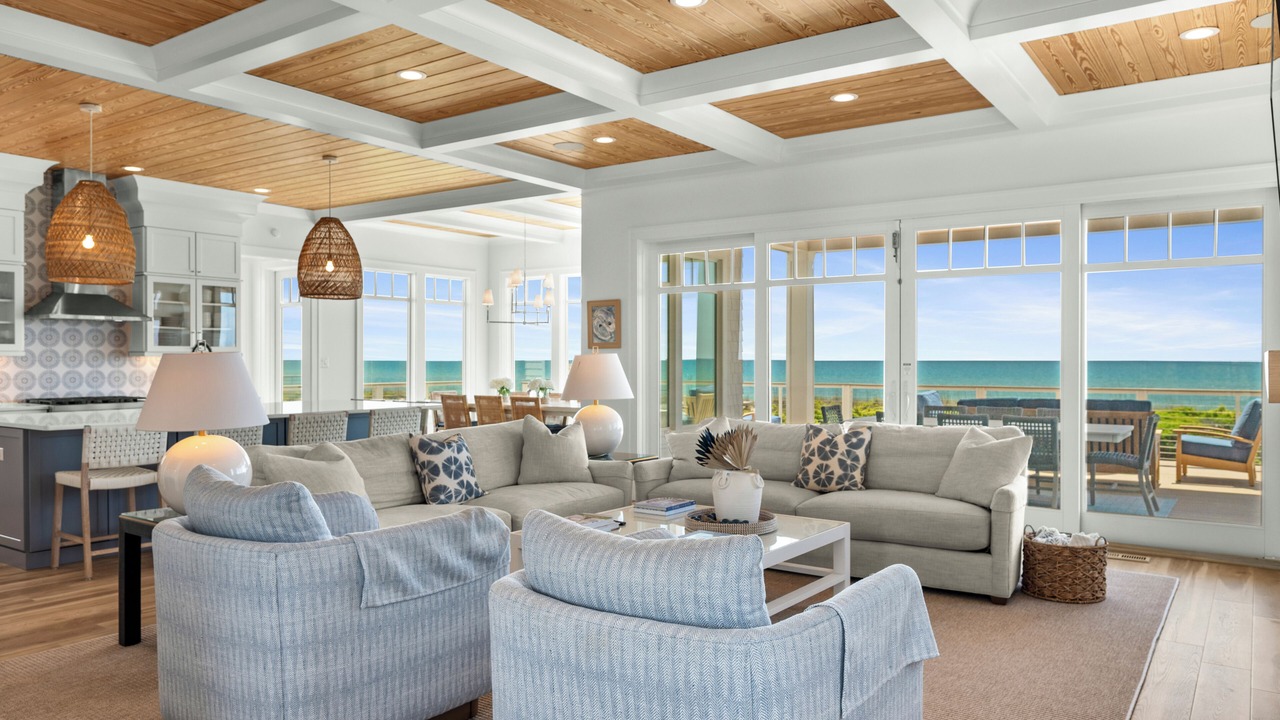 Photo of Bedroom in Pine Knoll Shores