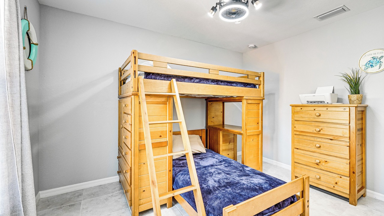 Photo of Bedroom in North Port