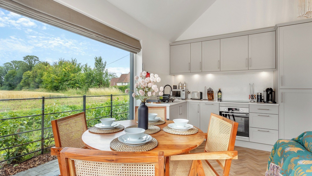 Photo of Others in Howlett End