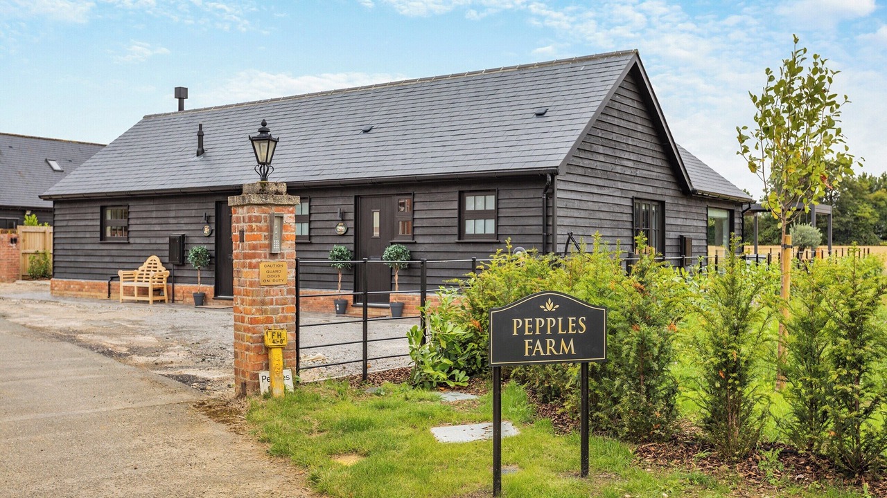 Photo of Outdoor in Howlett End