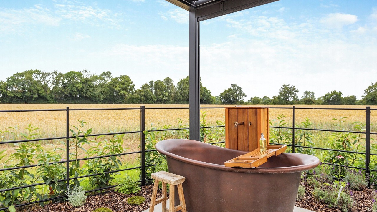 Photo of Outdoor in Howlett End